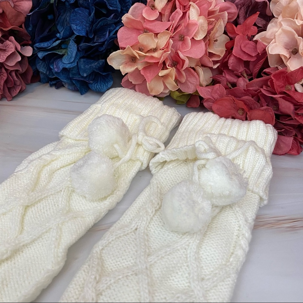 Sexy Over Knee White Cable Knit Socks with Pom Poms - Picture 5 of 13